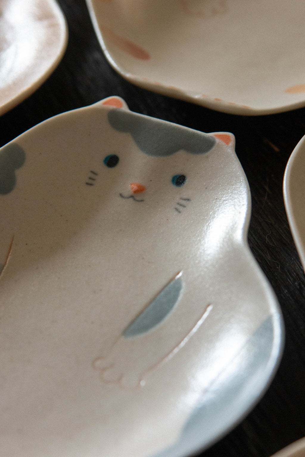 Ye Zi | Cat Shaped Plates