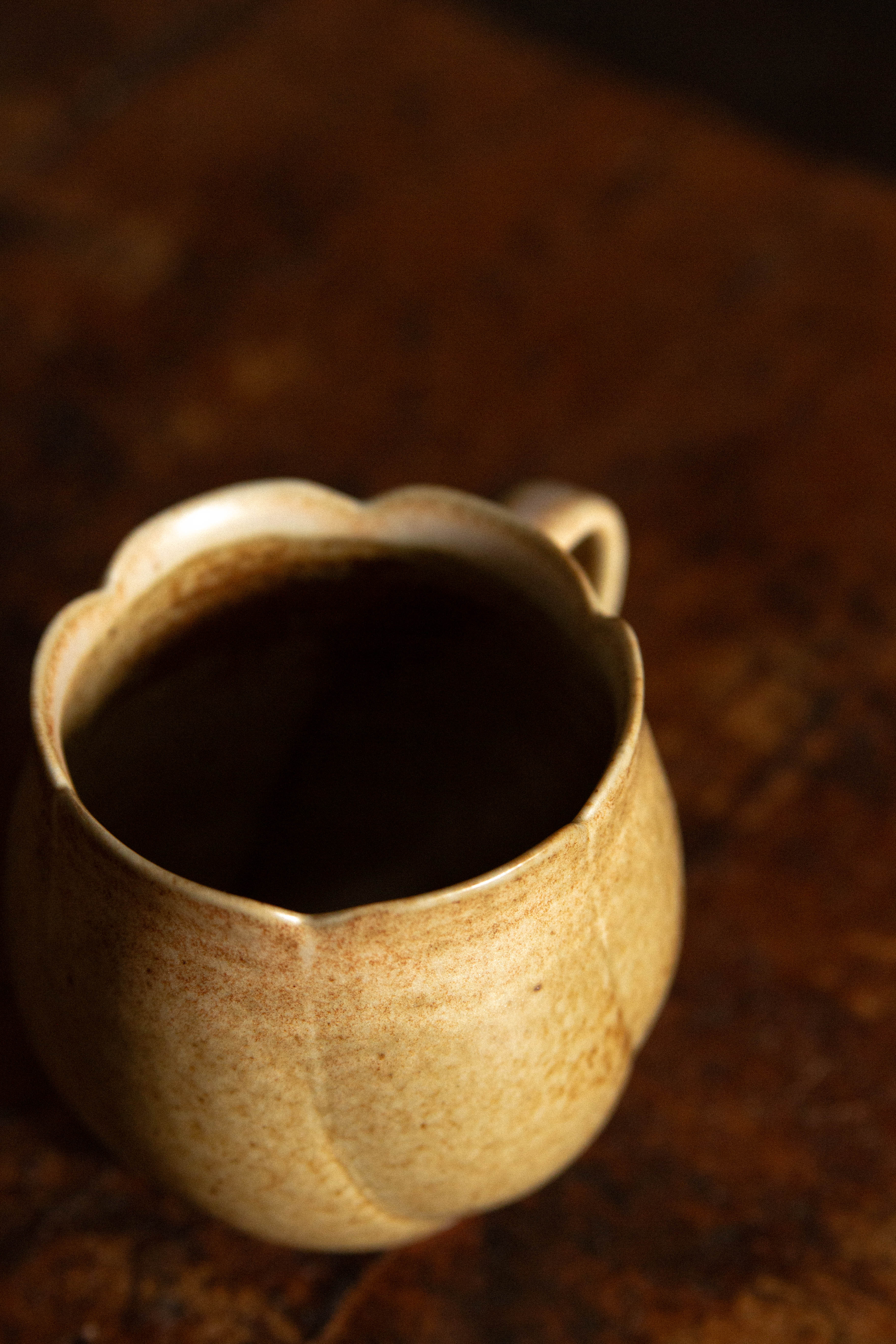 Two Potters | Small Tulip Mug (Brown)