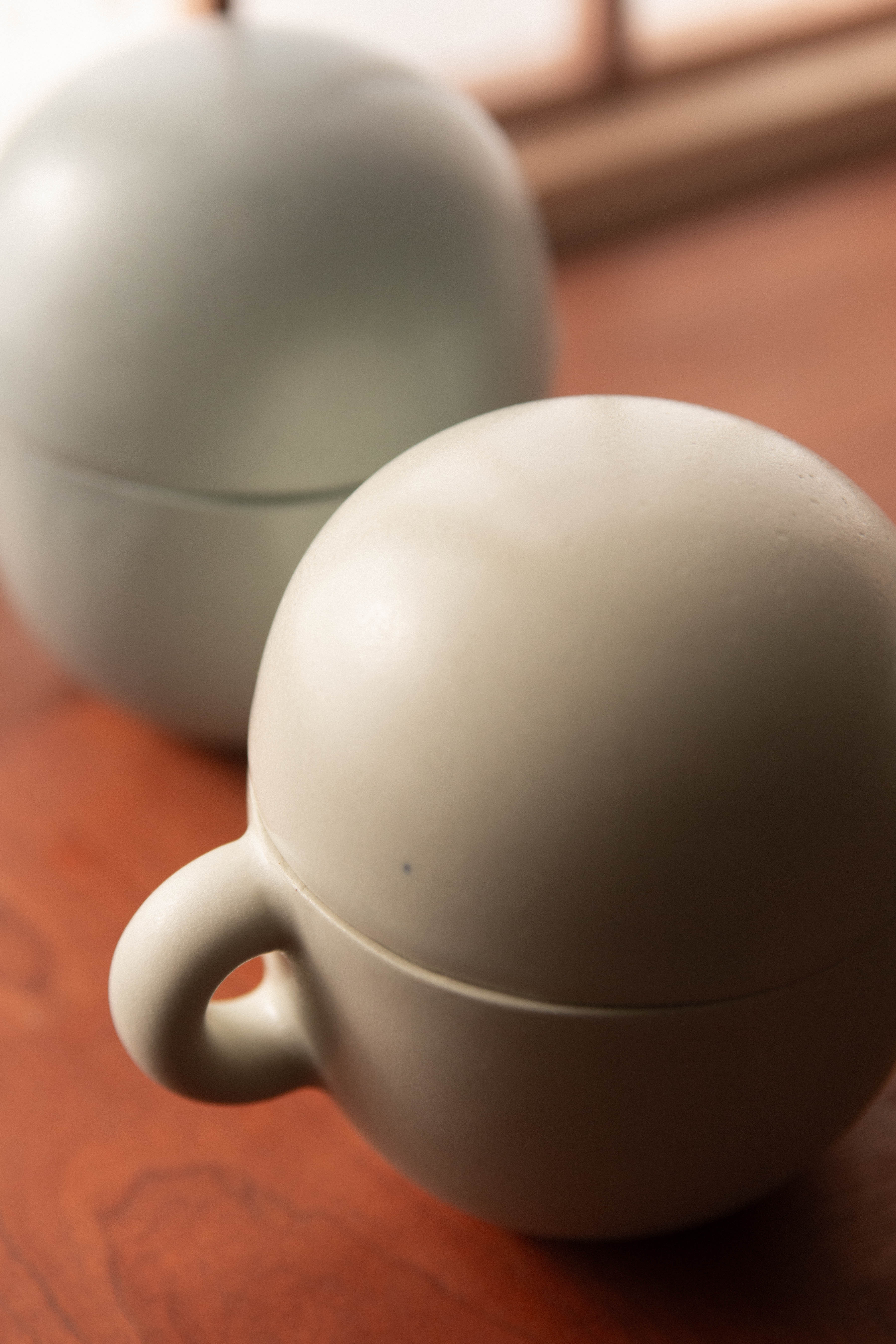 Sophia Chin | Lidded Mugs