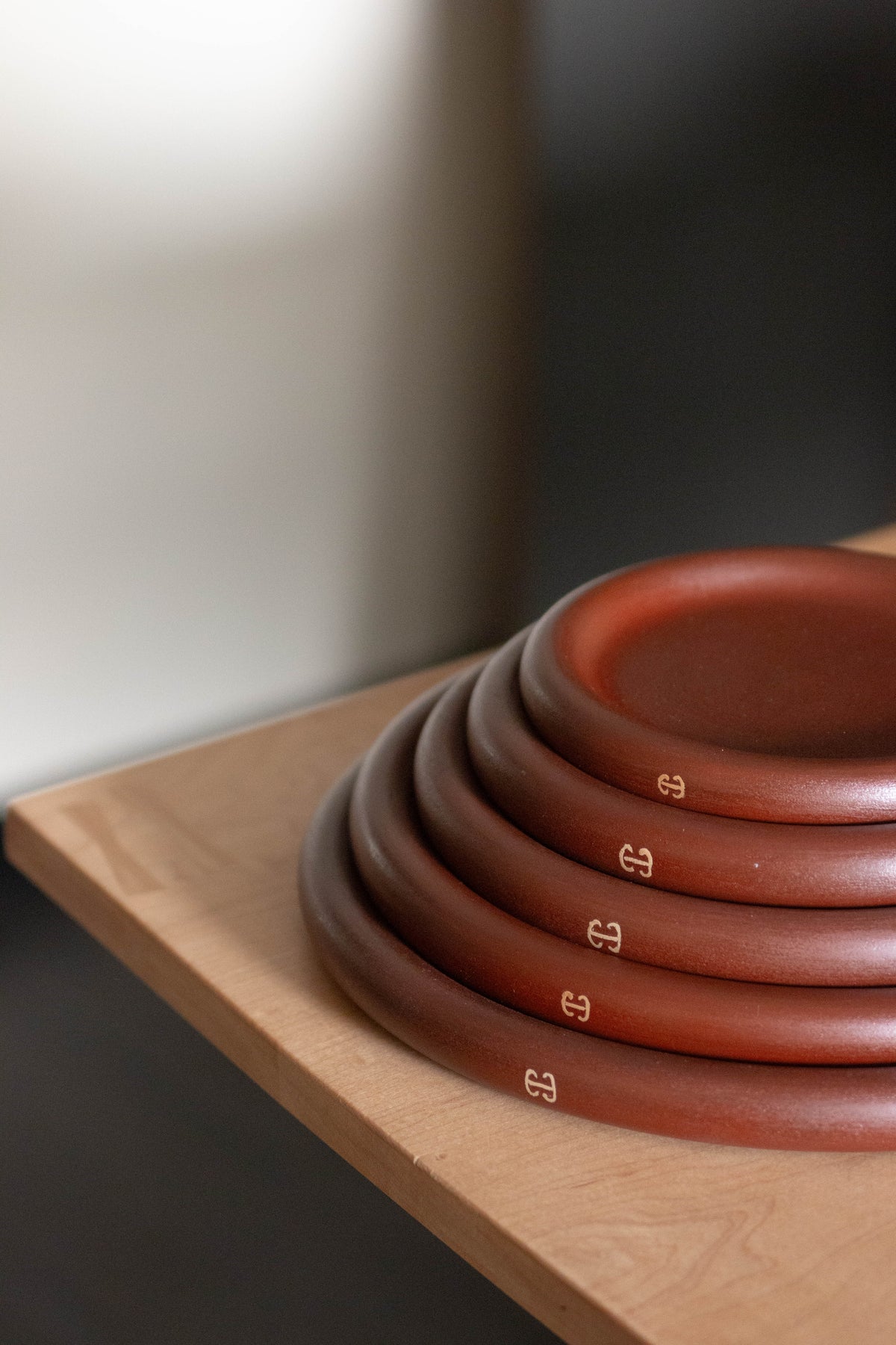 BACKORDER | Lacquer Thick Round Plate 210