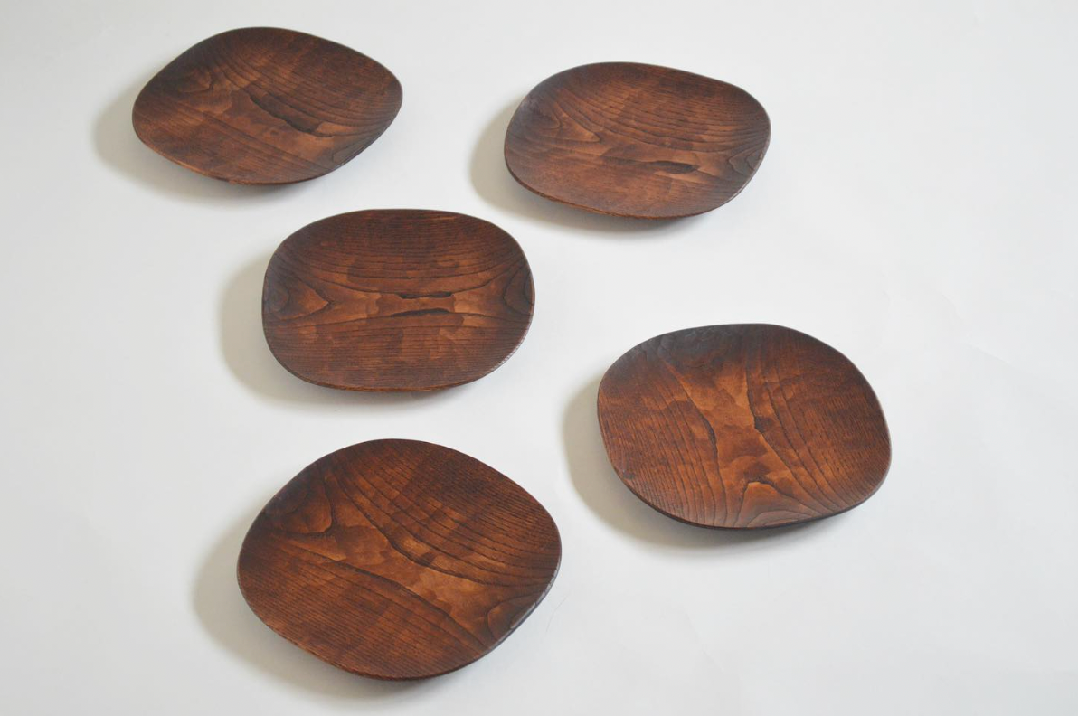 BACKORDER | Organic Chestnut Plate