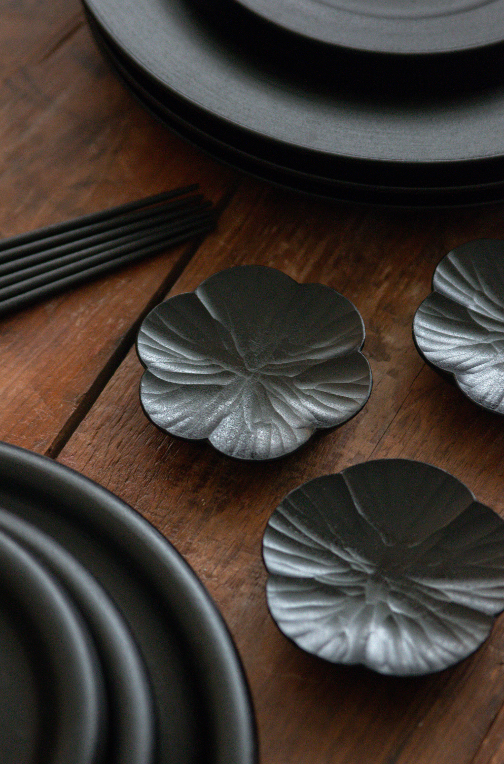 BACKORDER | Urushi Mamezara (Floral Small Plates)