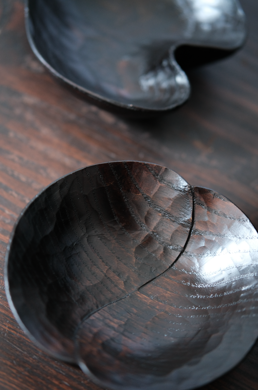 BACKORDER | Urushi Small Leaf Bowl
